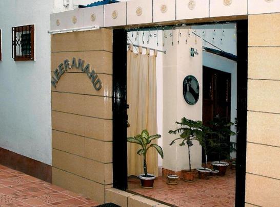 Fabexpress Neeranand Regency - Fully Vaccinated Staff Hotel Kalkutta Kültér fotó